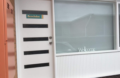 St Leonards Apartment | Beachdoc, 300 m to the beach