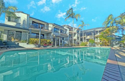 Flynns Beach Apartment | Beaches Holiday Resort