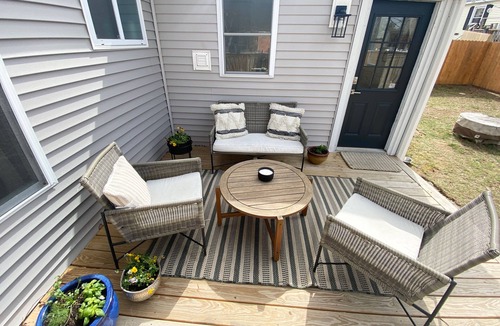 Kittery House | Beaches, Outlets and a walk to Foreside