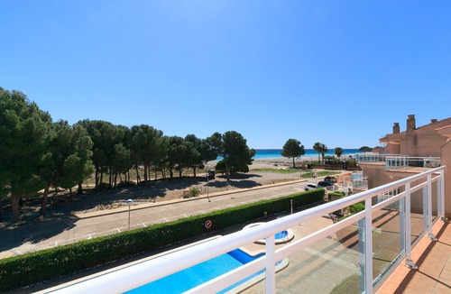 Vandellos i l'Hospitalet de l'Infant Apartment | Beachfront apartment perfect for small families · UHC ARCO DEL SOL 165