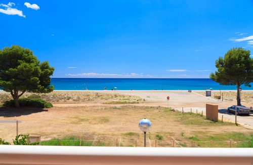 Vandellos i l'Hospitalet de l'Infant Apartment | Beachfront apartment perfect for families · UHC ARCO DEL SOL 277