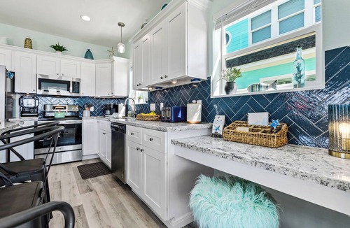 Port Bolivar House | Beachfront 10BR Escape | 2 Homes, Decks & Game Room