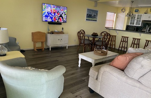 Surfside Beach House | Beachfront 1st Row