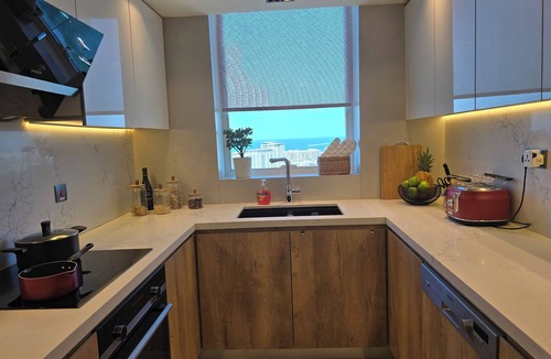 Jumeirah Beach Residence Apartment | Beachfront, 250° view, private beach, high floor