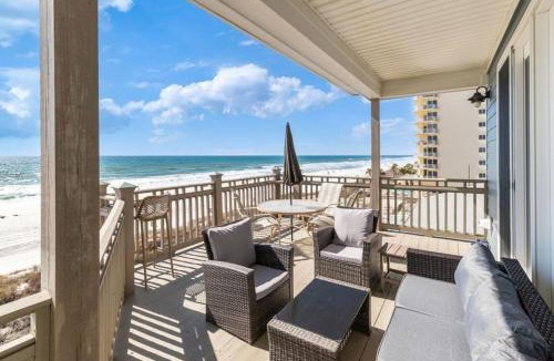 Bel Air House | Beachfront, 4 Bed , White Sands Haven, Penthouse ,Pool