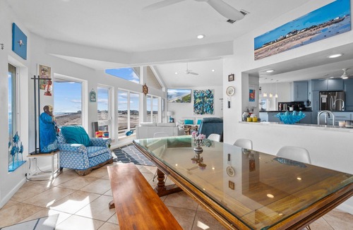 Bermuda Beach House | Beachfront 5BR | Hot Tub & Sauna | Wraparound Deck | Sleeps 14 | Pet-Friendly