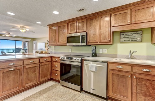 Fernandina Beach Condo | Beachfront 6th floor Condo w/Ocean View Amelia by the Sea