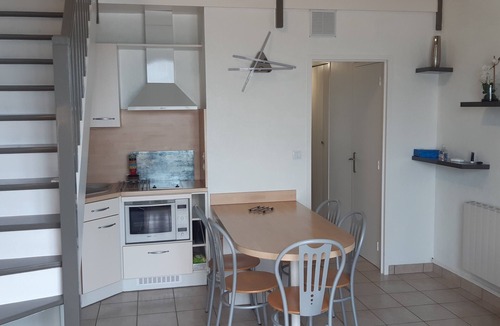 Bernieres-sur-Mer Apartment | Beachfront apartment on Juno Beach