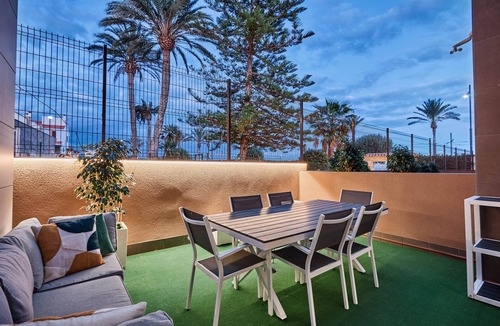 Coveta Fuma Apartment | Beachfront apartments for 12 guests - by Welcomely