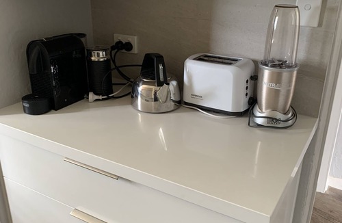 Glenelg Apartment | Beachfront at Glenelg