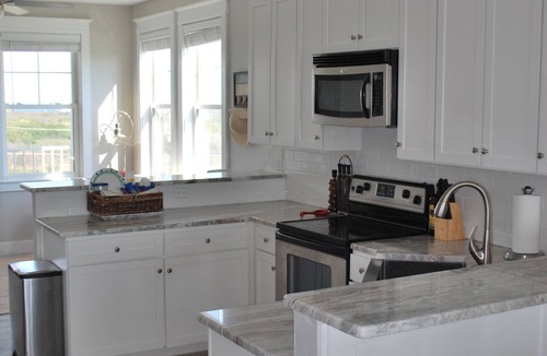 Red Fish Cove Condo | Beachfront at Pointe West. Walk to the beach, the club and all the amenities.