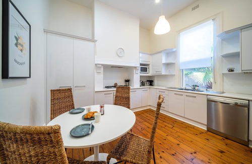 Henley Beach House | Beachfront at your door