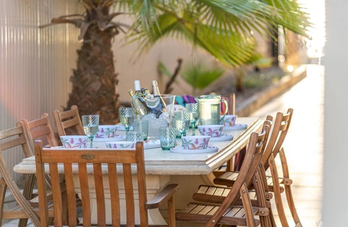 Henley Beach House | Beachfront at your door