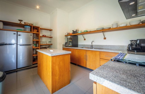 Dencarik Villa | Beachfront Bali Paradise Villa with Private Pool & Tropical Garden