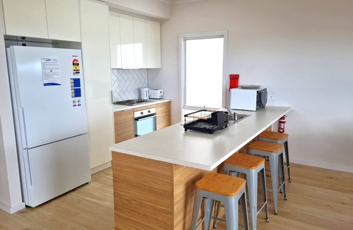 Moonta Bay Hotel | Beachfront Beauty, Moonta Bay