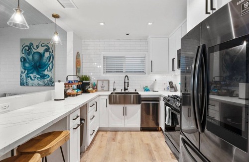 Capistrano Beach House | Beachfront Bliss - Steps to Sand + 5 Large BRs
