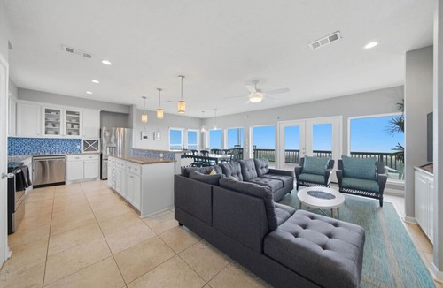 Miramar House | Beachfront Bliss with Views from Every Room