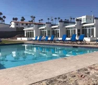 Miramar Villa | Beachfront Boutique Villa Cazadores