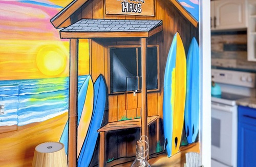 Salisbury Beach House | Beachfront Bungalow: beachyard, close to boardwalk