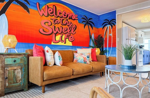 Salisbury Beach House | Beachfront Bungalow: beachyard, close to boardwalk