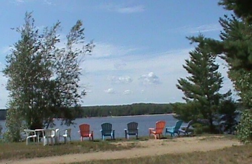 Cold Brook Cottage | BEACHFRONT CAMP WITH SANDY BEACH ON HINCKLEY LAKE- FAMILY FRIENDLY