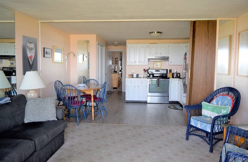 Ocean Park Condo | BEACHFRONT CONDO OLD ORCHARD BEACH MAINE