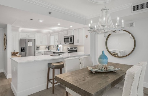 Sandestin Condo | Beachfront Coastal Luxury ~ Renovated