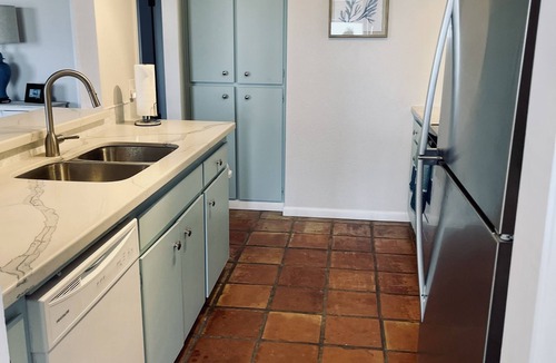 Matagorda House | Beachfront Condo at Matagorda Dunes with Pool Access