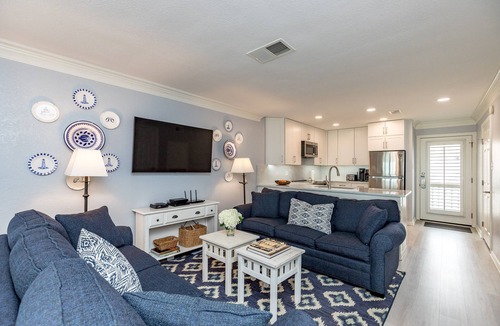 Corpus Christi Condo | Beachfront Condo with Incredible Views & Private Balconies