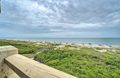 Caswell Beach Condo | Beachfront Condo w/Unobstructed Ocean Views!