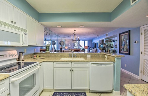 Ponce Inlet Condo | Beachfront Condo w/Pool Access in Ponce Inlet