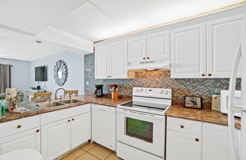 Biltmore Beach Condo | Beachfront Condo With Stunning Views, 3rd Floor, Pool Access, Mariner West