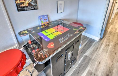 North Beach House | Beachfront Corpus Christi Condo w/Arcade Room!