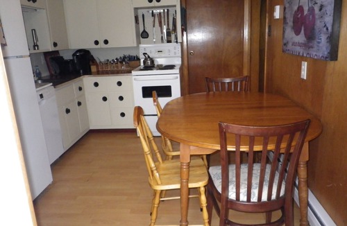 Inverness Cottage | Beachfront Cottage in Broad Cove Marsh