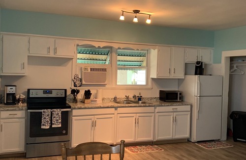 Willoughby Spit Cottage | Beachfront Cottage Best Location in Ocean View! by RedAwning