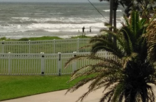 Indian Beach House | Beachfront Cul de sac Steps to the Water 2nd Row