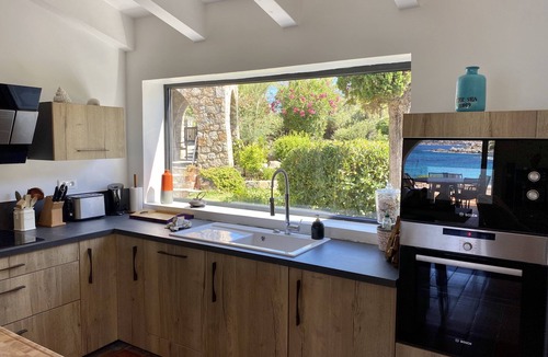 Marine de Davia House | Beachfront, direct access to the beach . a unique and magical place!