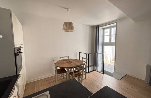 Les Sables d'Olonne Apartment | Beachfront House with 2 Bedrooms in Central Les Sables-d'Olonne