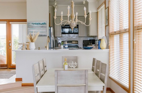 Blaine Villa | Beachfront Getaway in Semiahmoo