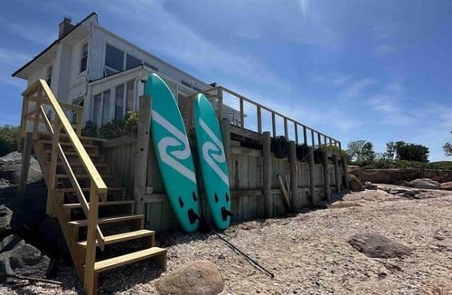 Greenport House | Beachfront Greenport Villa