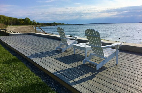 Bristol House | Beachfront home. 3+bedrooms & 2 baths. Steps from Colt State Park/Bristol Beach