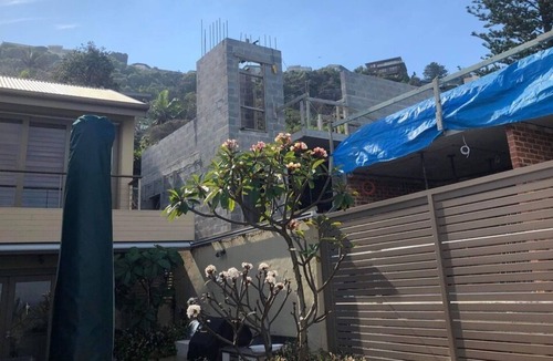 Whale Beach House | Beachfront Home