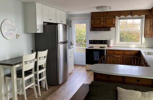 Cedar Bushes House | Beachfront Home On Cape Cod Bay with Wraparound Deck