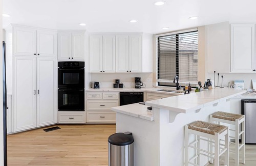 South Mission Beach Condo | Beachfront Home w/Ocean Views Right on Mission Beach Belmont by Avantstay