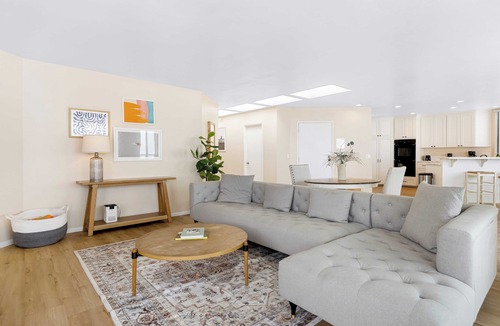 South Mission Beach Condo | Beachfront Home w/Ocean Views Right on Mission Beach Belmont by Avantstay