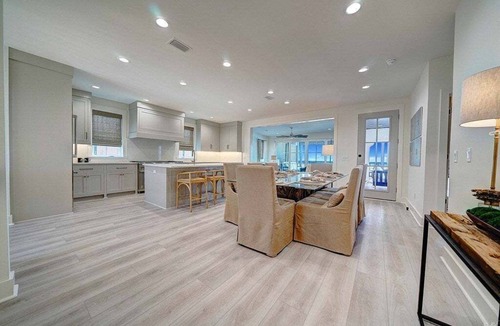 Bay County House | Beachfront home with spectacular views.