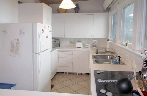 Indian Neck Heights House | Beachfront Home with Stunning Views (1464)