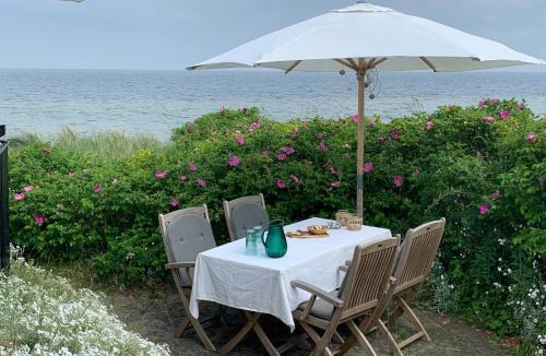 Odder House | Beachfront House At Hølken Beach