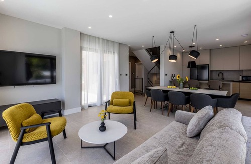 Orebic Villa | Beachfront Villa Aurelia with heated Pool, Sauna & Fitness