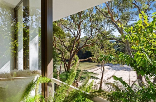 Vaucluse House | Beachfront Hyper Luxury Harbour Sanctuary